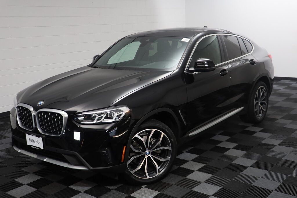 2022 BMW X4