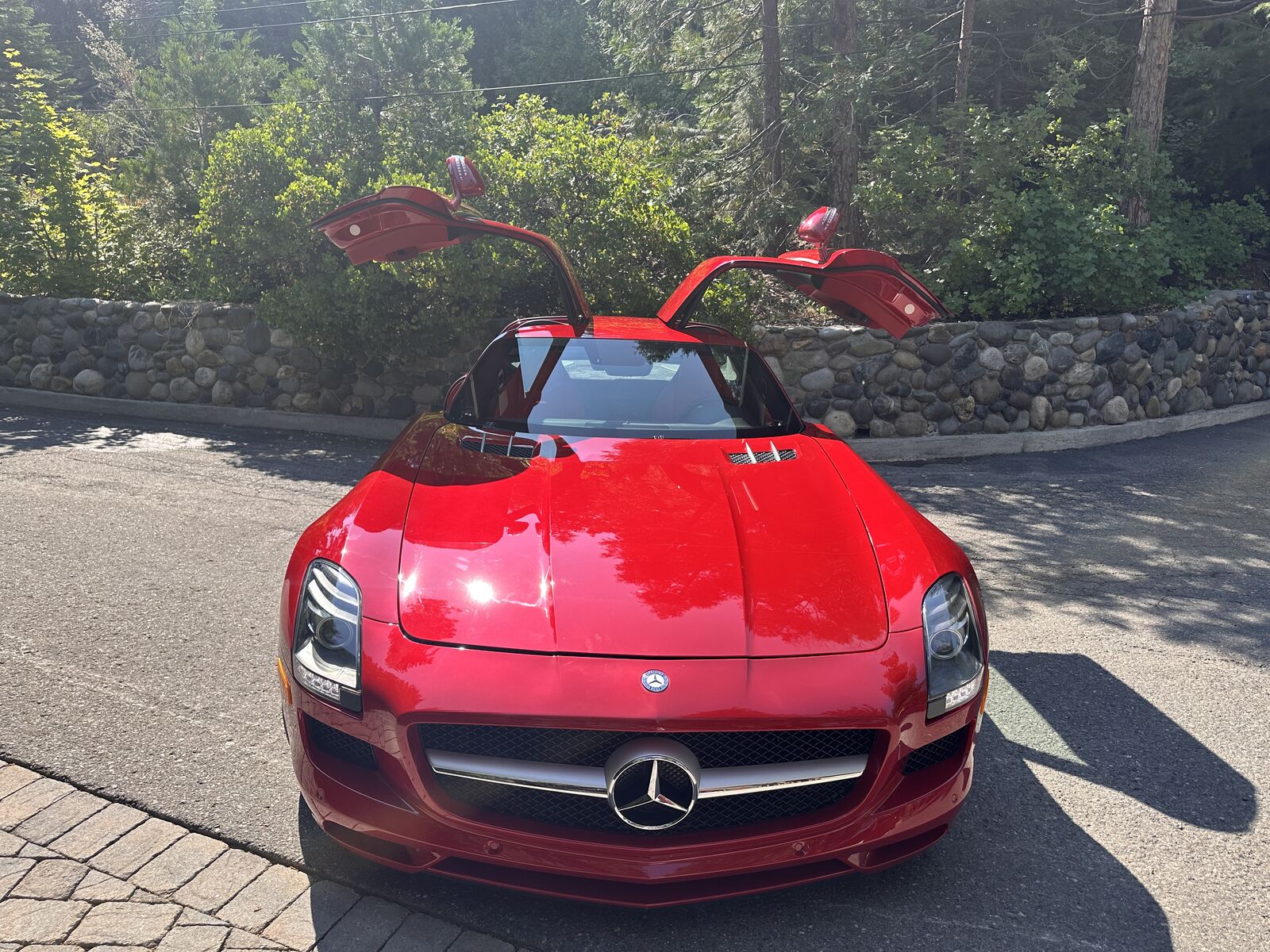 Mercedes-Benz SLS-Class