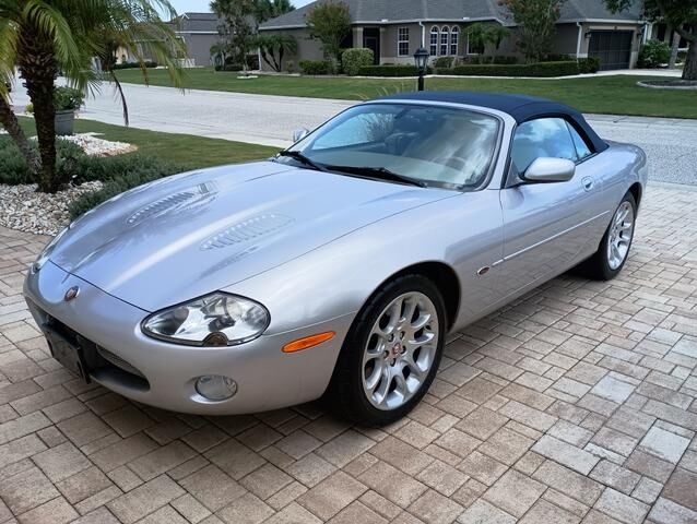 Jaguar XK