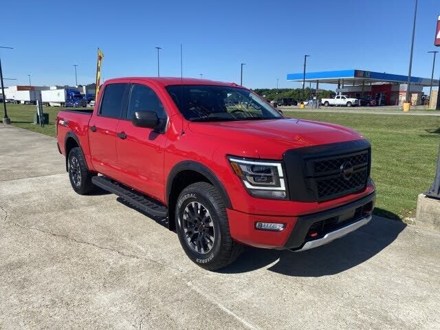2021 NISSAN Titan