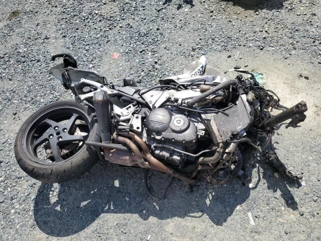 Honda VFR800A (INTERCEPTOR)