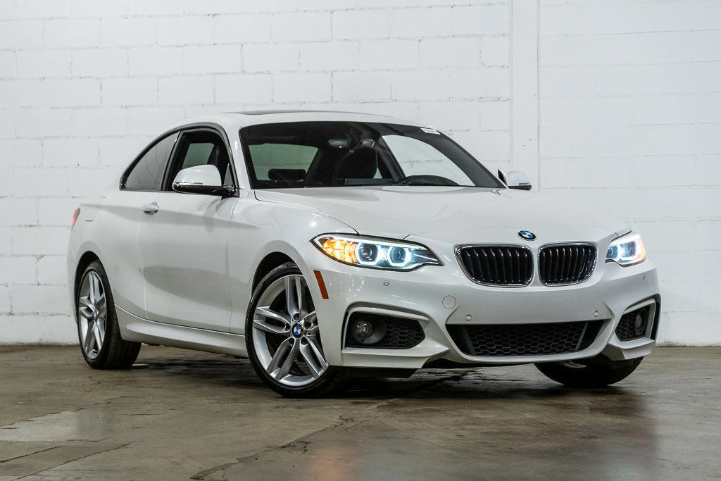 BMW 230i