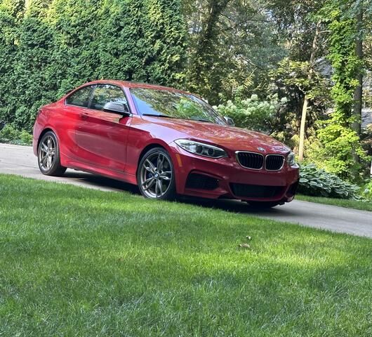 BMW M235i