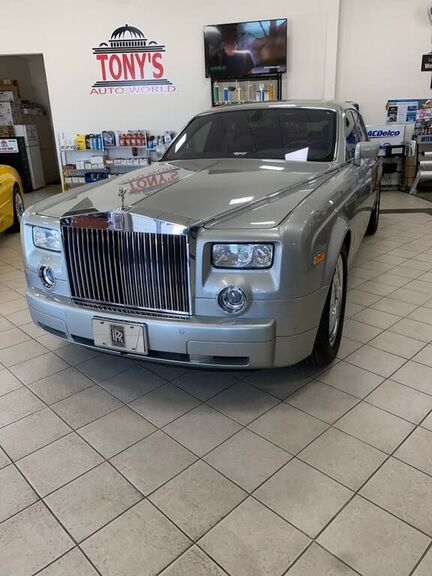Rolls-Royce Phantom