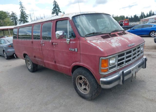 Dodge Ram Van