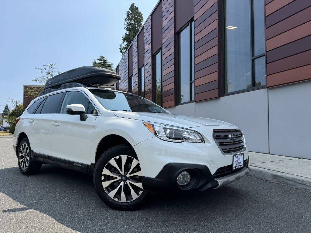 2015 SUBARU Outback