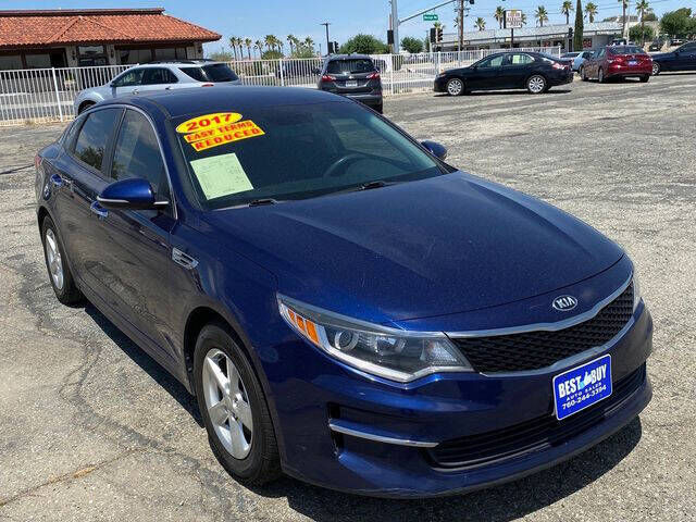 2017 KIA Optima