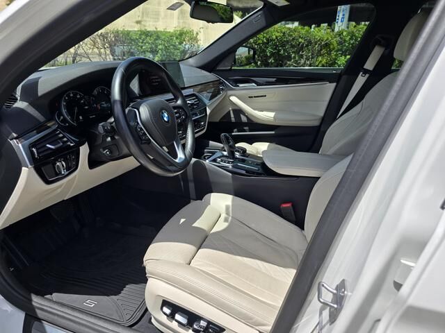 2019 BMW 540i