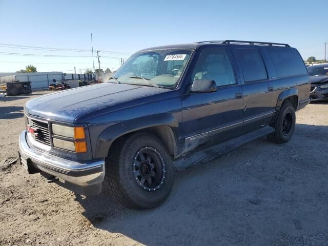 GMC Suburban