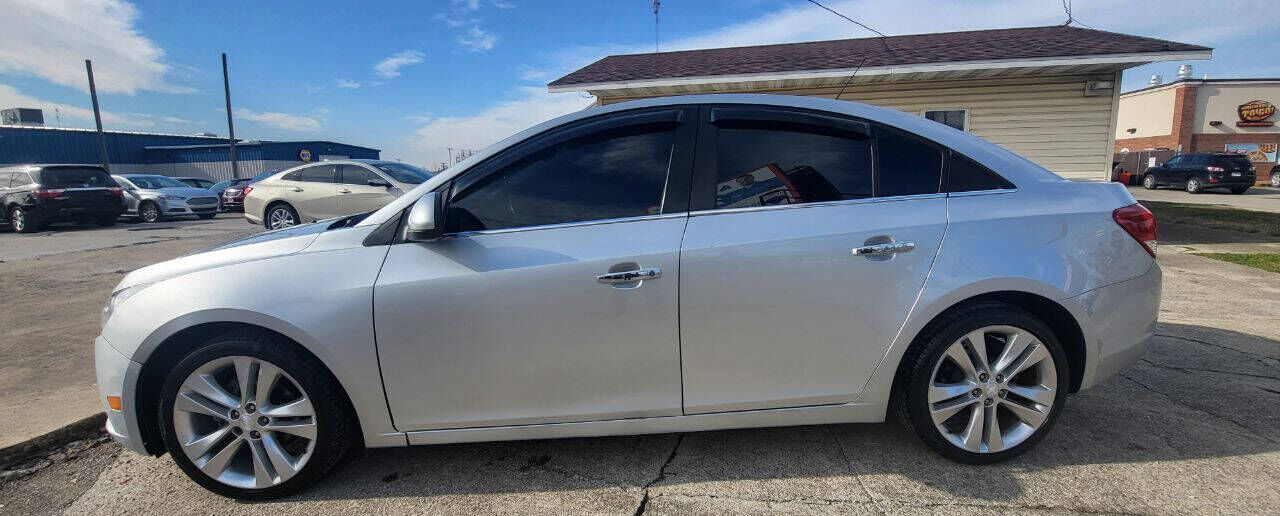 2013 CHEVROLET Cruze