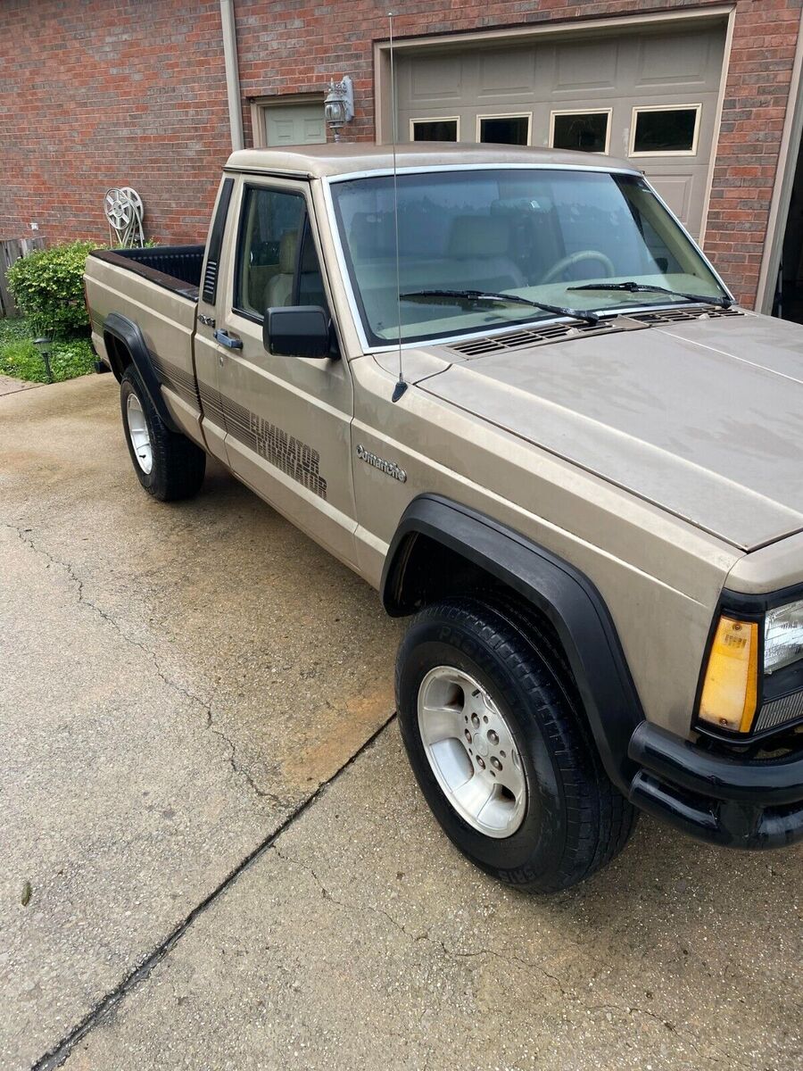 Jeep Comanche