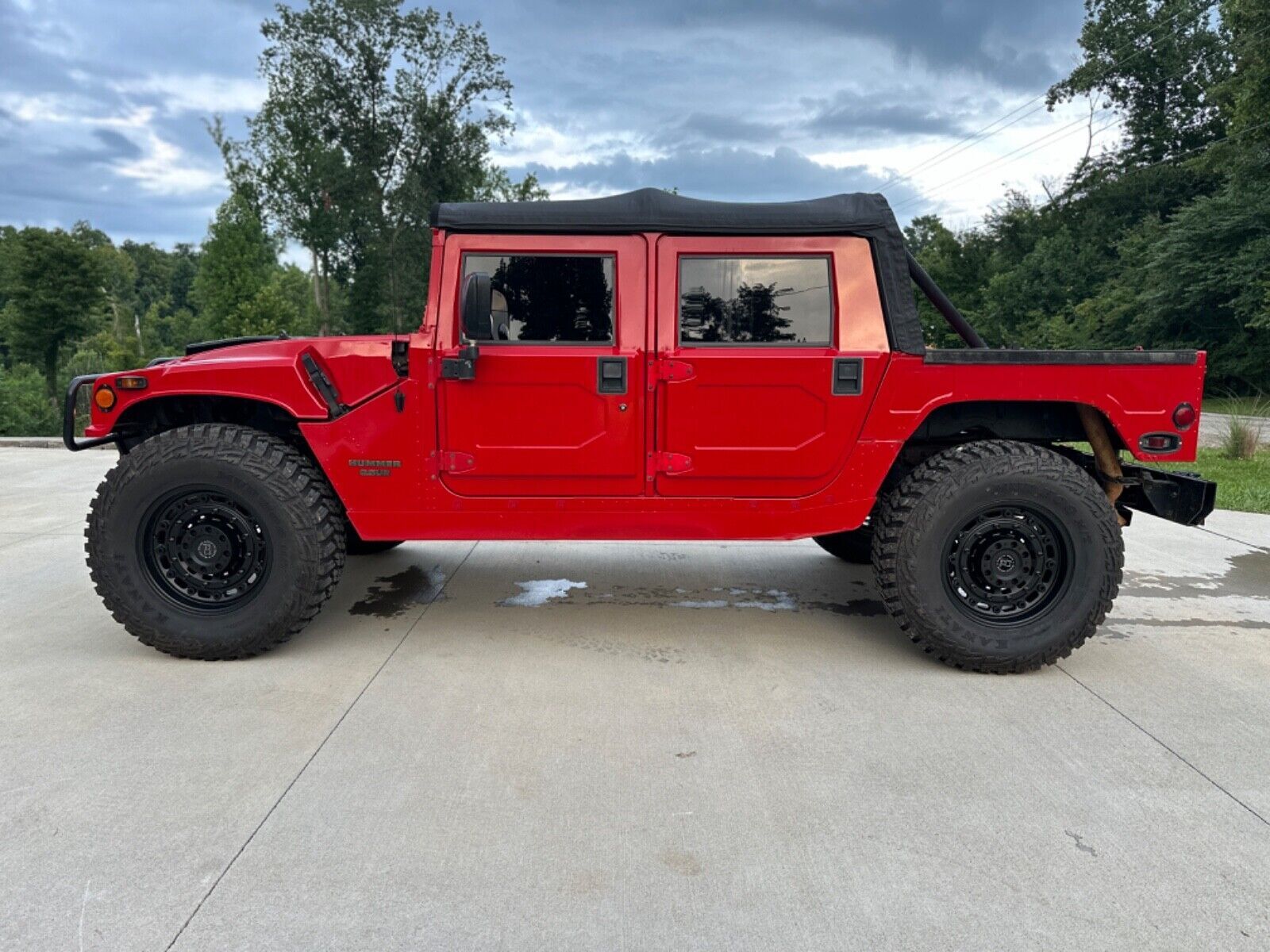 HUMMER H1