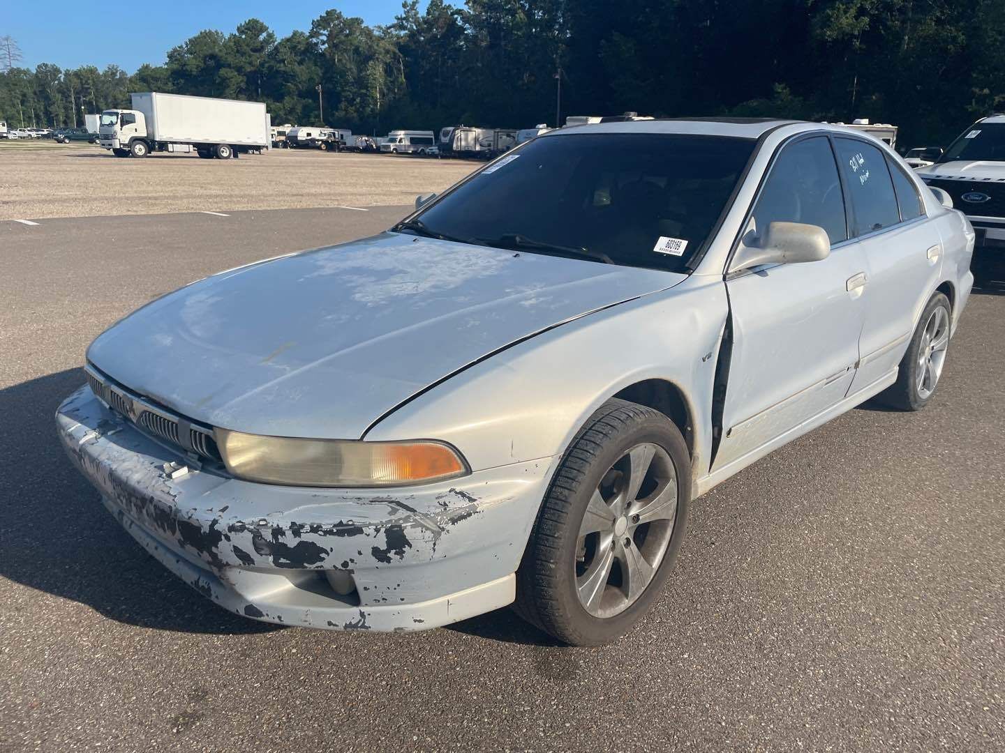 Mitsubishi Galant