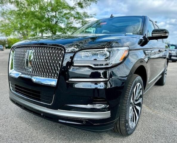 2024 LINCOLN Navigator L