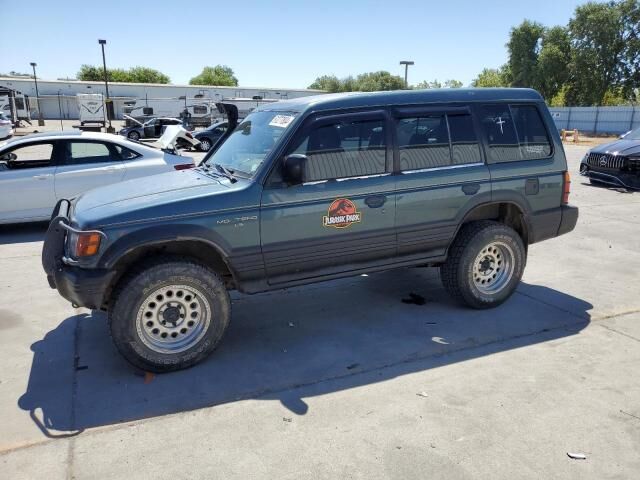 Mitsubishi Montero