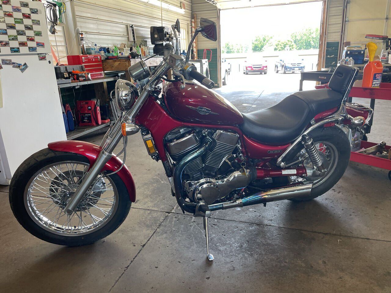 Suzuki VS1400