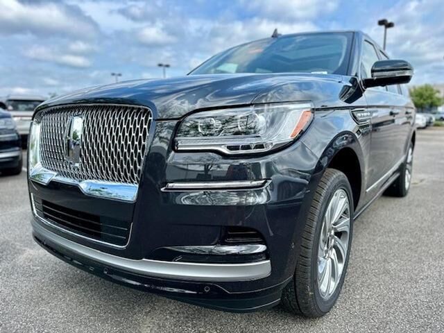 2024 LINCOLN Navigator L