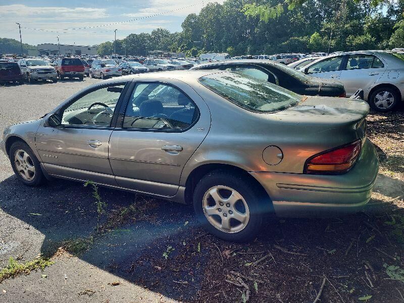 Dodge Stratus