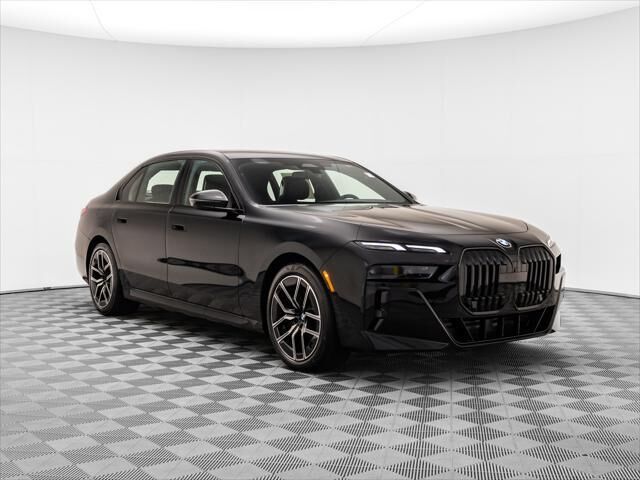 2024 BMW 740i
