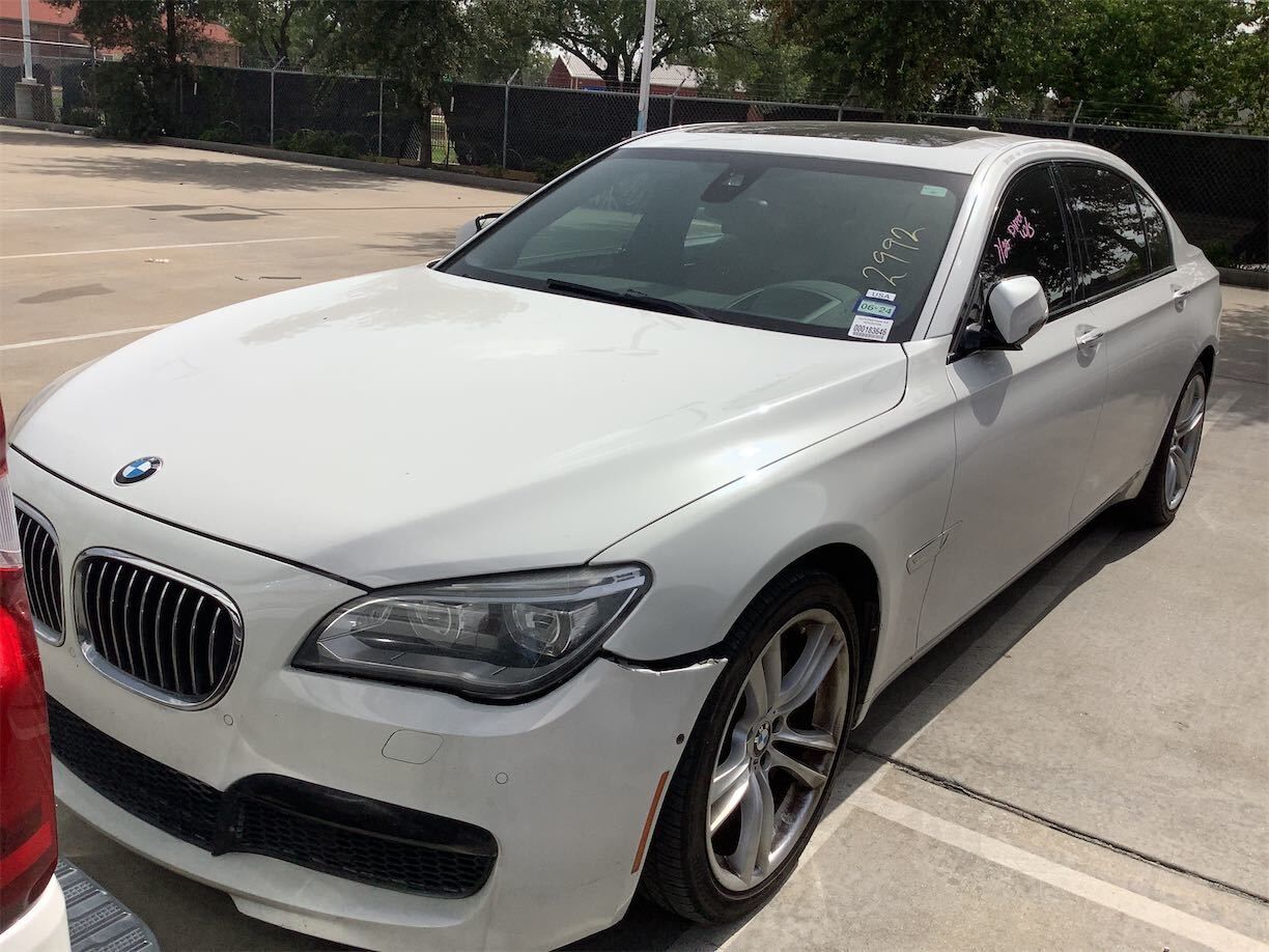 BMW 740Li