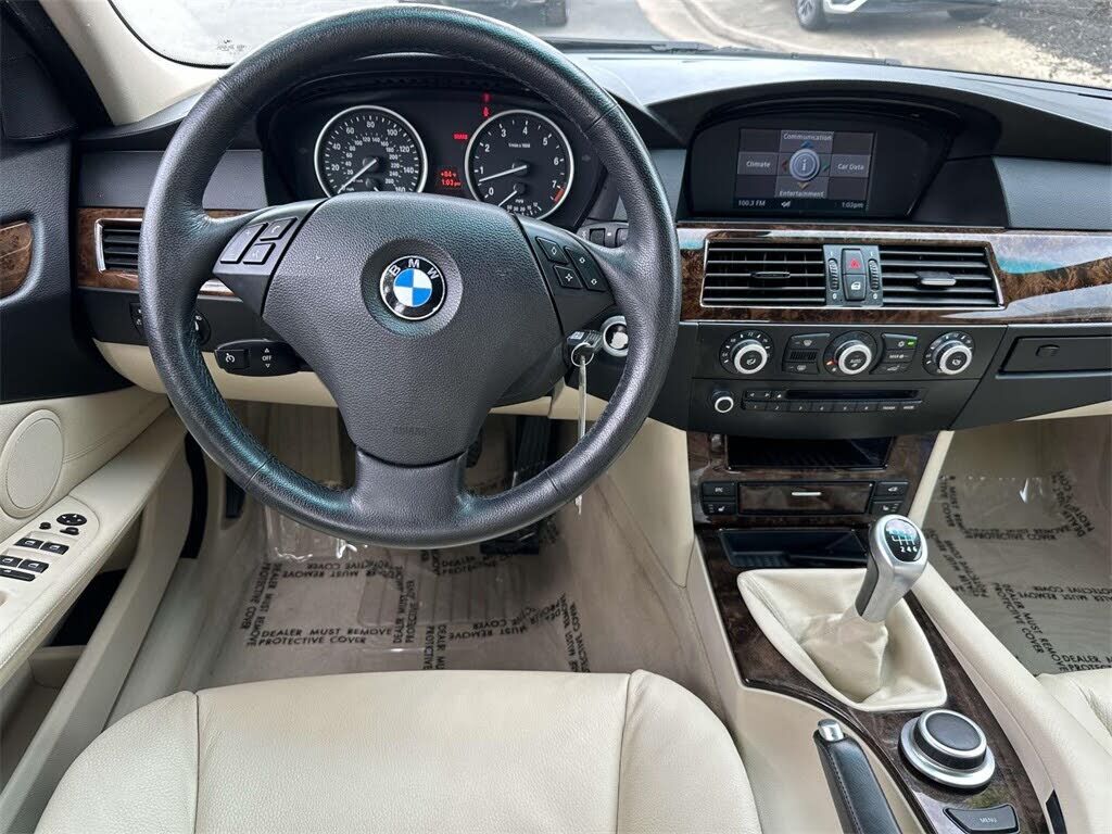 2008 BMW 528i