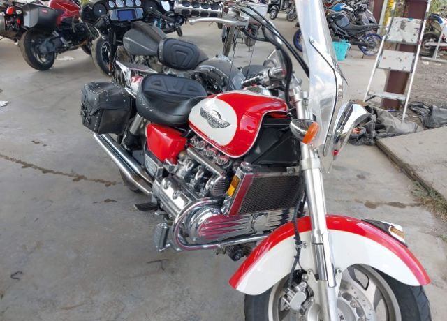 Honda GL1500C (VALKYRIE)