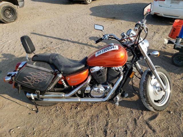 Honda VT1100C2 (SHADOW SABRE)