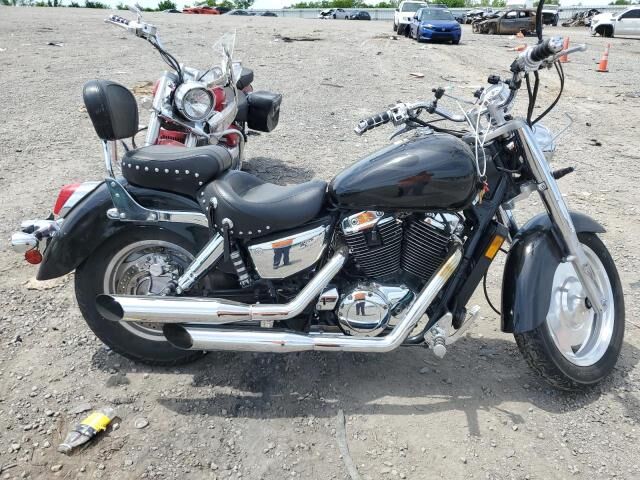 Honda VT1100C2 (SHADOW SABRE)