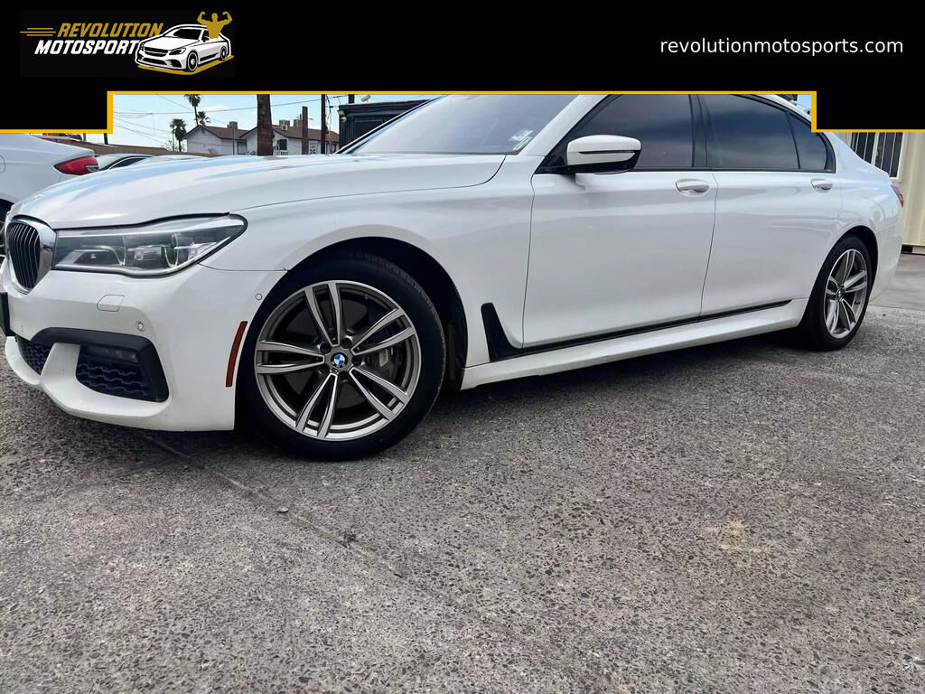 BMW 750i