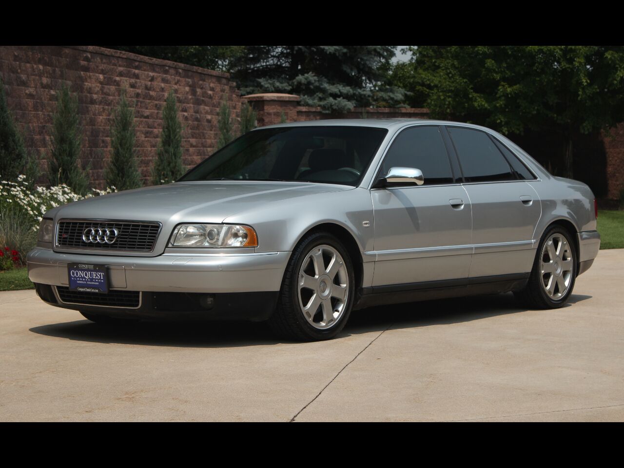 Audi S8