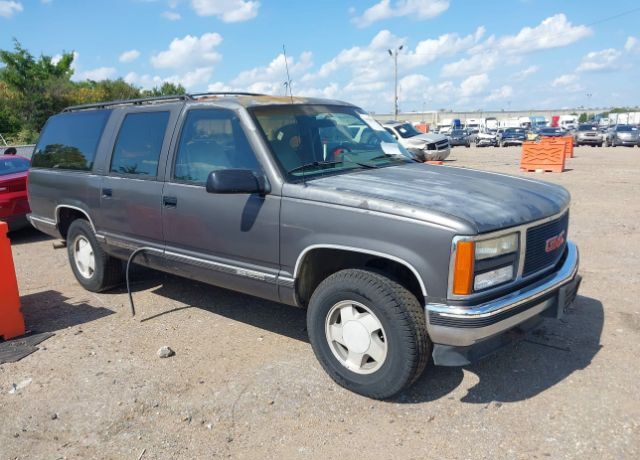 GMC Suburban