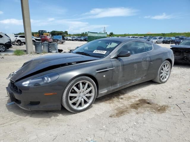 Aston Martin DB9