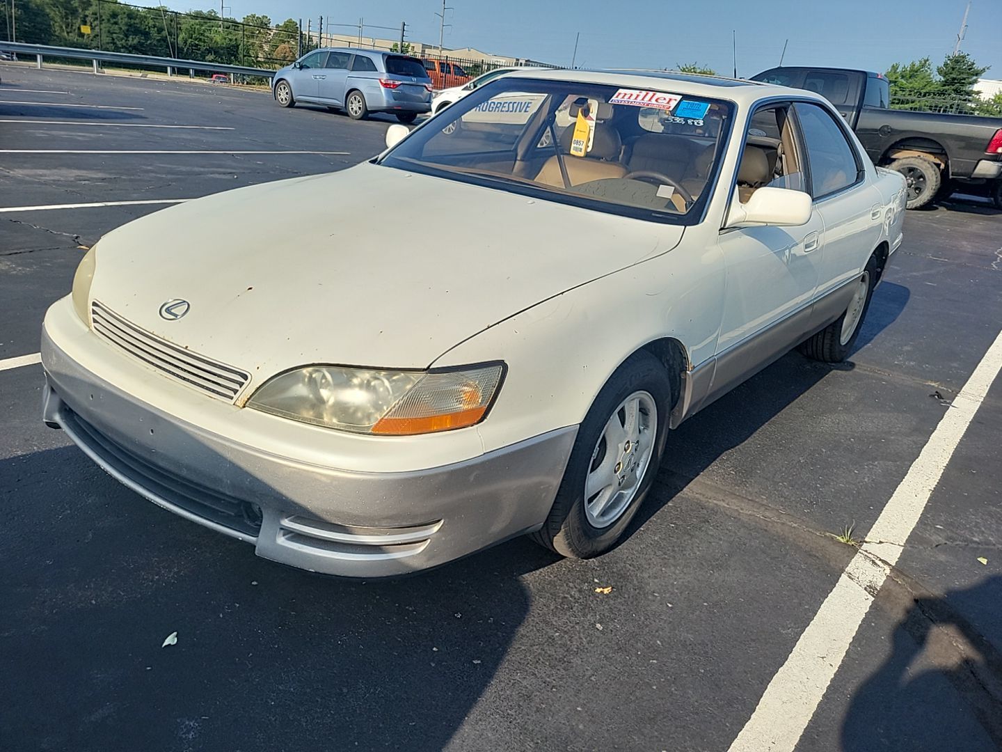 Lexus ES