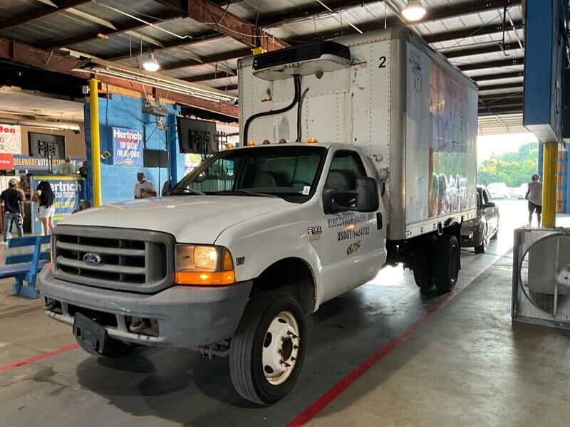 Ford F-550