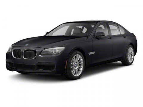 BMW 750i