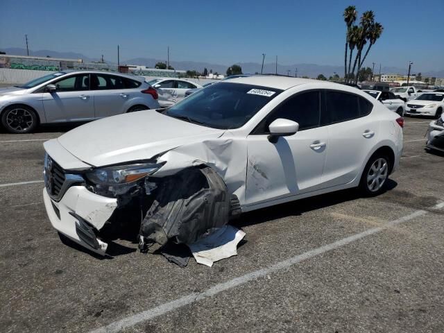 2017 MAZDA Mazda3