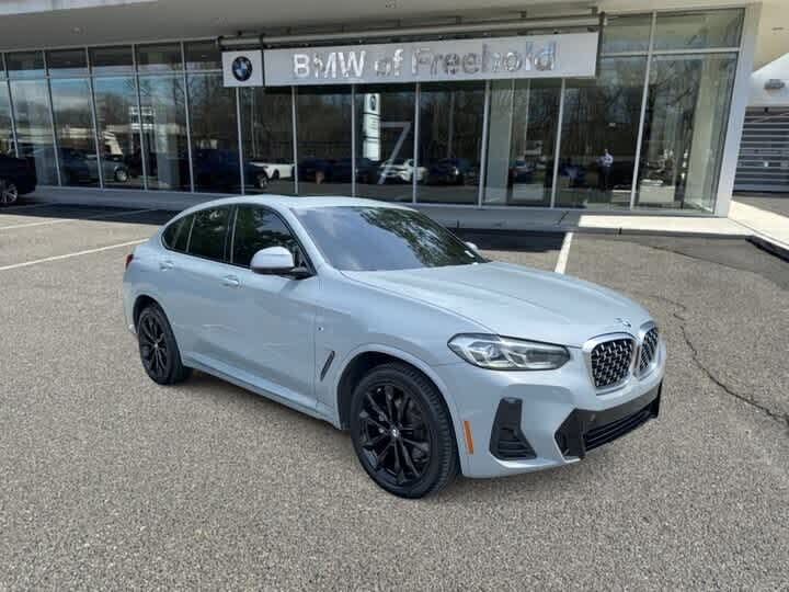 2022 BMW X4