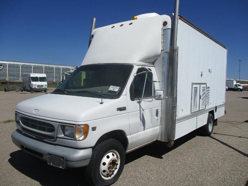 Ford E-450