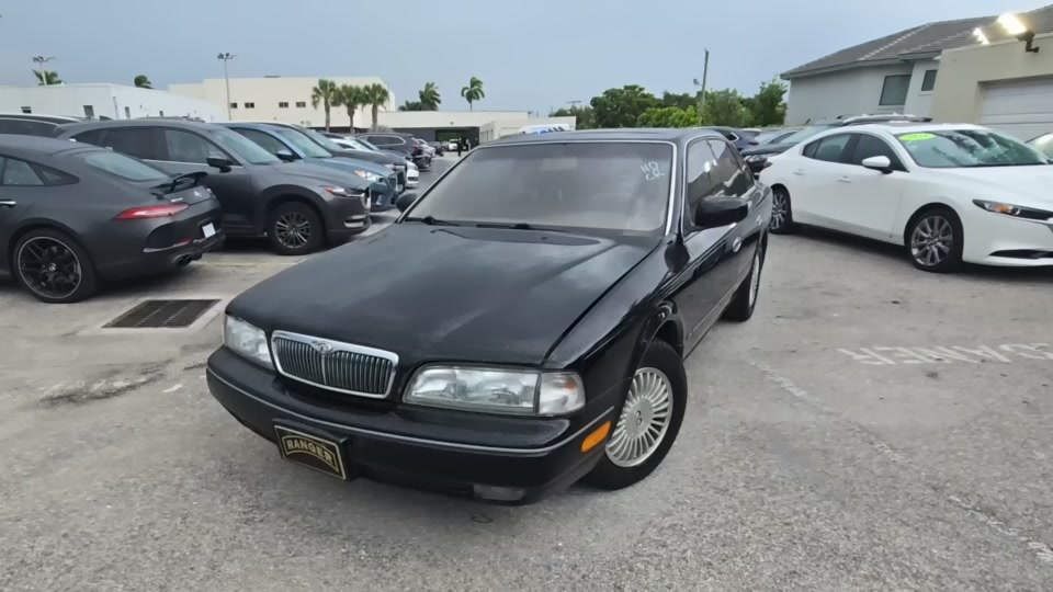 Infiniti Q45
