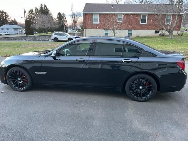 BMW 750i / ALPINA B7