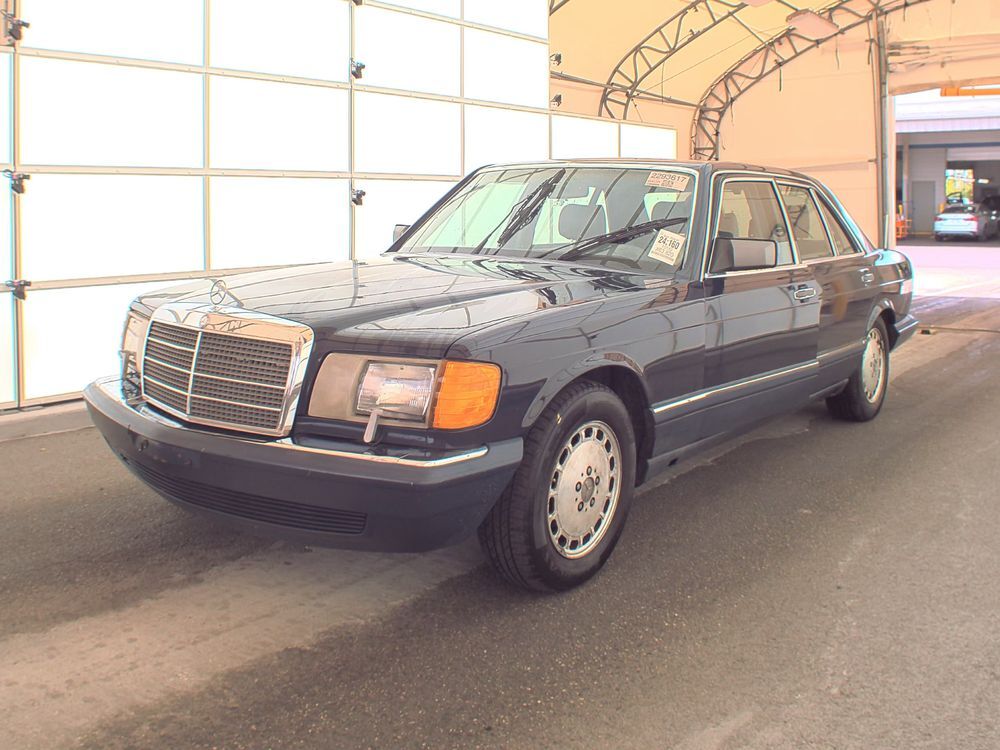 Mercedes-Benz 560