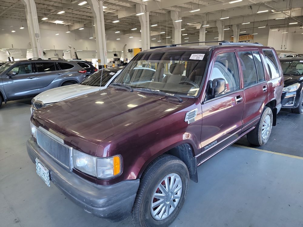Isuzu Trooper