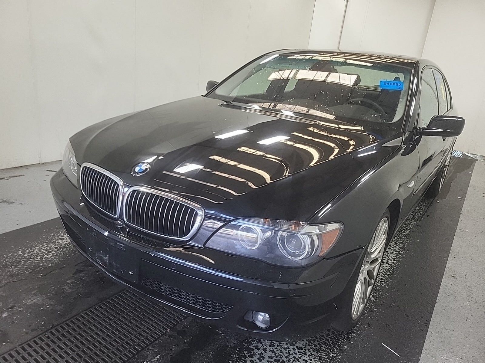 BMW 750i