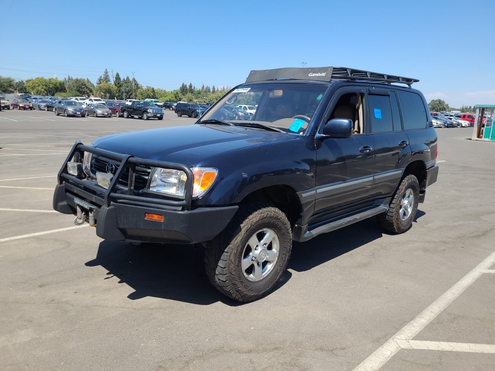 Toyota LAND CRUISER