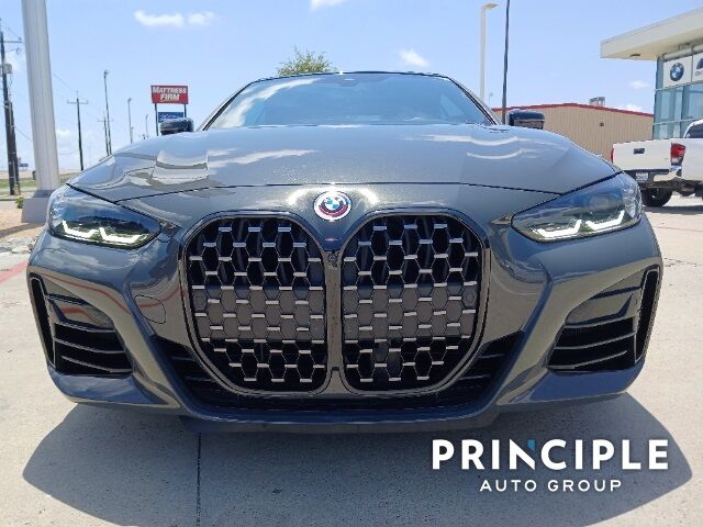2023 BMW M440i