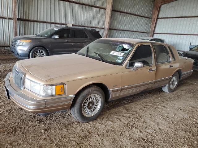 Lincoln Town Car