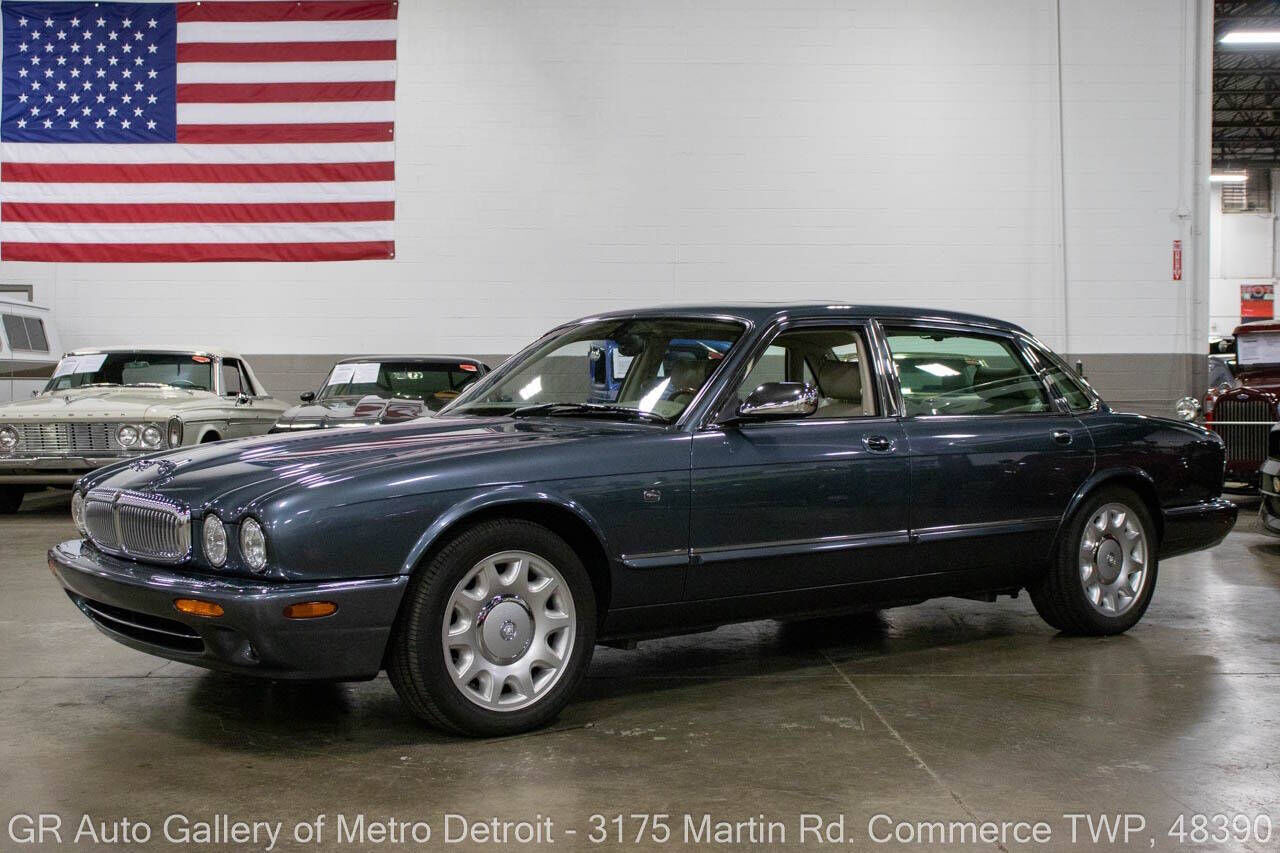Jaguar Vanden Plas