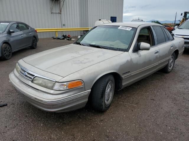 Ford Crown Victoria