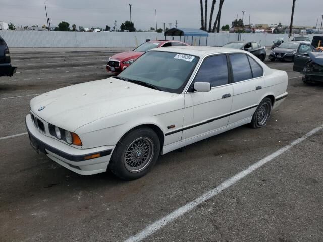 BMW 525i
