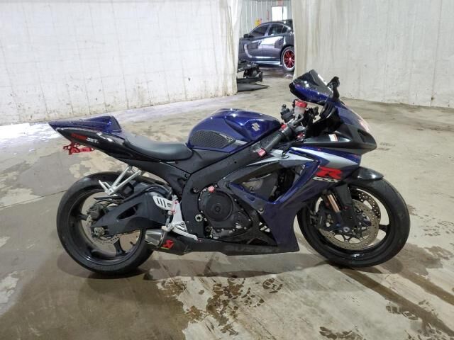 Suzuki GSX-R750